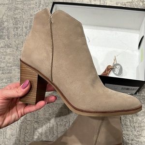 Mia kendyll bootie in tan cream light brown